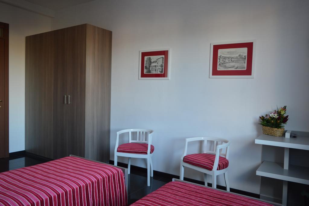 노바라 Il Corso B&B 외부 사진